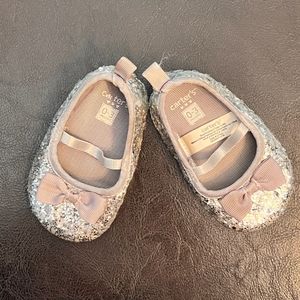 Carters baby girl shoes. Size 3 -6 mon Lot of 4 for $20
